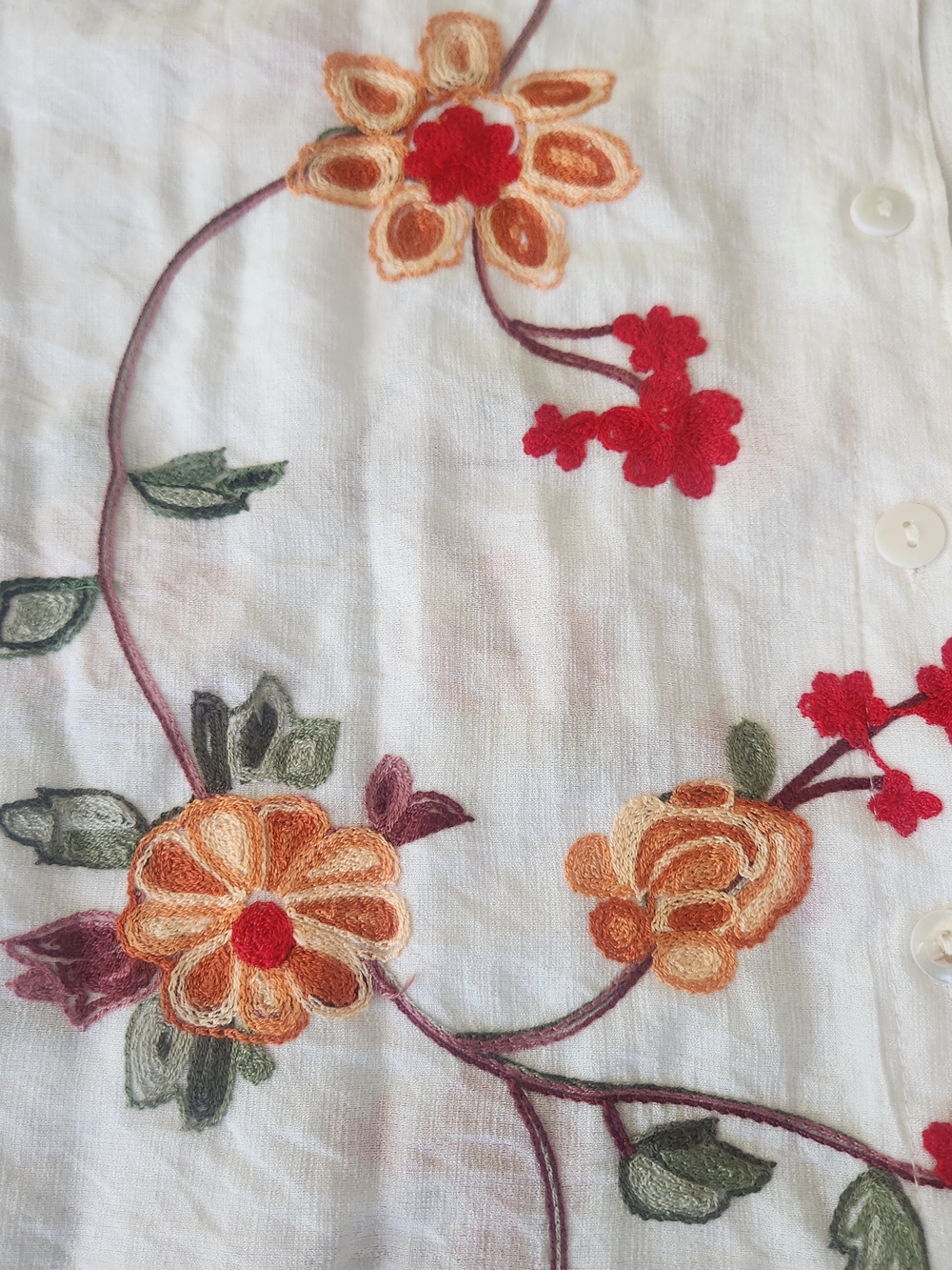 Women's Anna & Rose White Floral Embroidered Button-Front Blouse Size Large - Picture 4 of 13